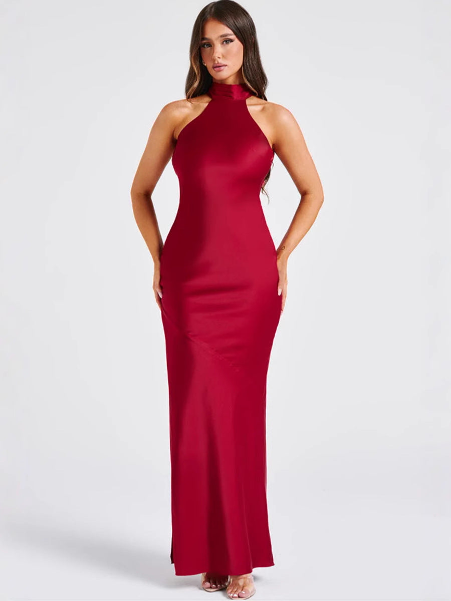 ZEYNEP | Elegante vestido largo de satén con escote halter