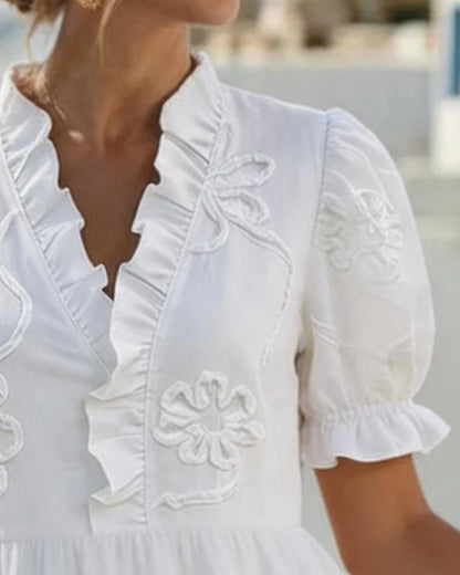 Vestido con mangas cortas y estampado floral