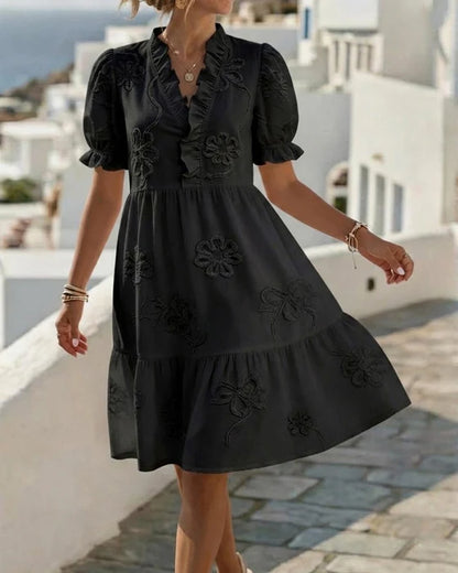 Vestido con mangas cortas y estampado floral