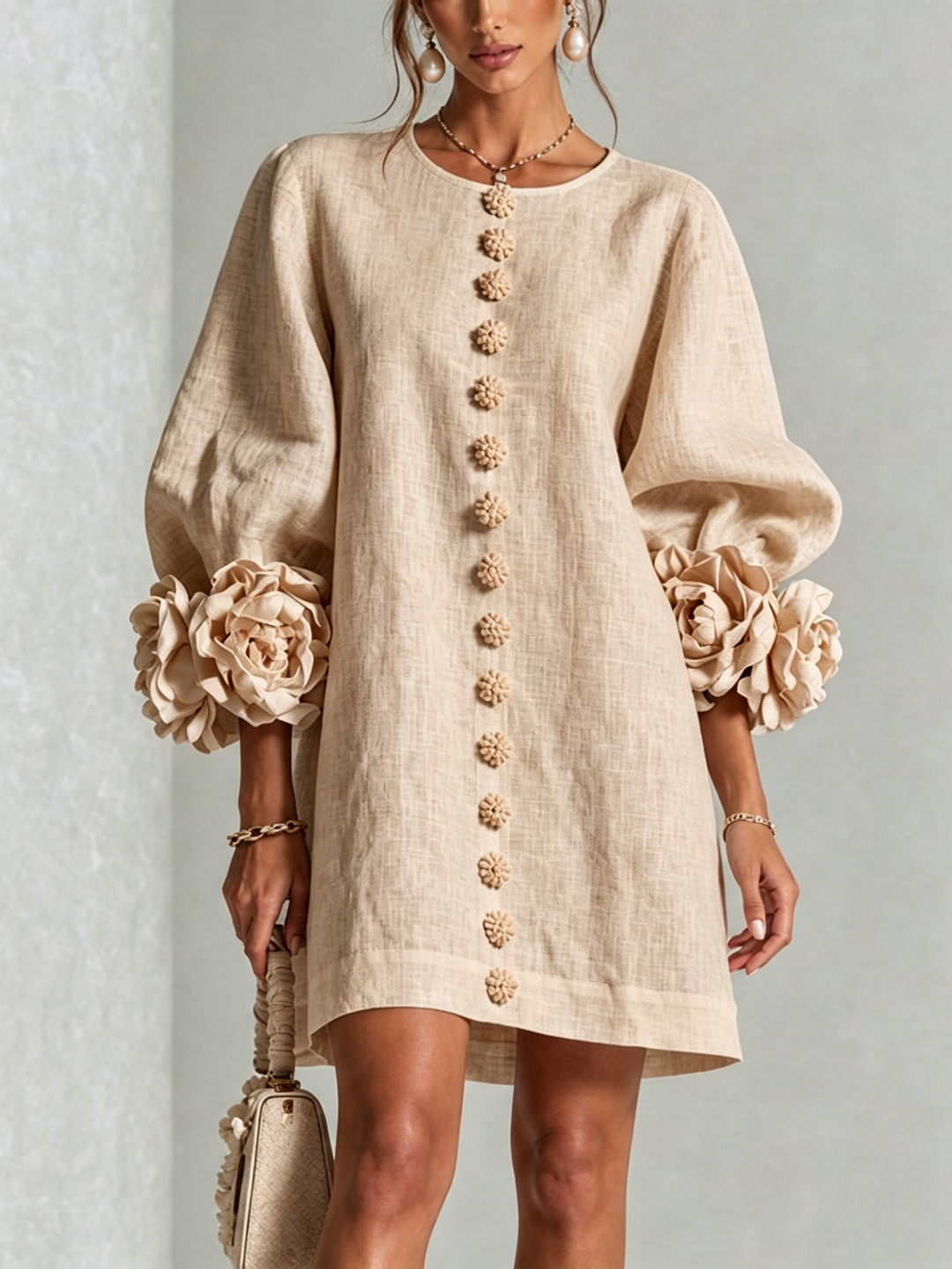 Clara – Vestido corto floral con botones