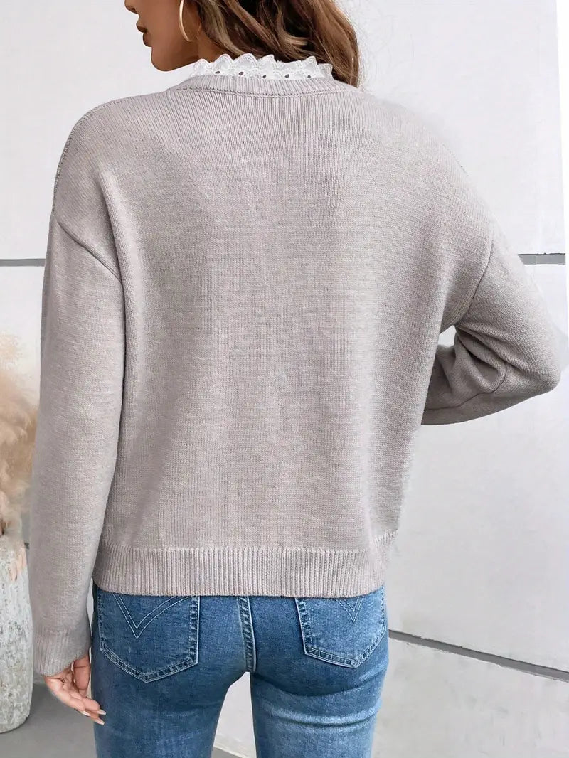 María | Jersey elegante de punto con cuello de encaje