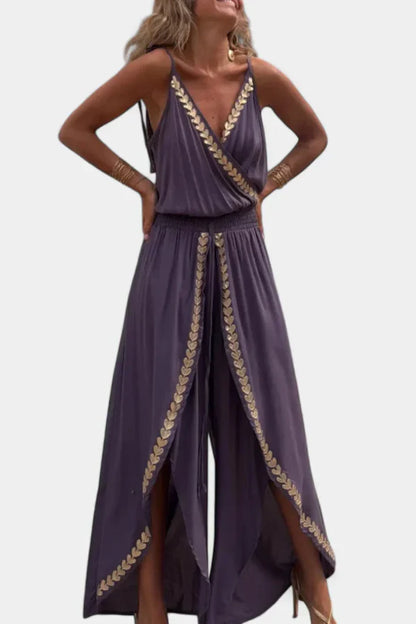 Claudia™ Mono Elegante con Detalles Dorados