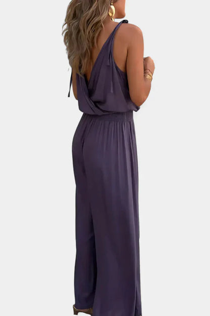 Claudia™ Mono Elegante con Detalles Dorados